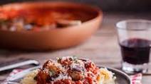Easy pork sausage meatballs in tomato sauce Easy pork sausage meatballs in tomato sauce