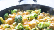 One-Pan Cheesy Chicken, Broccoli, and Rice One-Pan Cheesy Chicken, Broccoli, and Rice