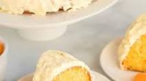 MANDARIN ORANGE CAKE WITH PINEAPPLE FROSTING MANDARIN ORANGE CAKE WITH PINEAPPLE FROSTING