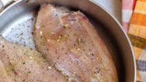 How to Boil Chicken Breasts How to Boil Chicken Breasts