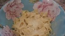 Basic Italian White Cream Sauce (Like an Alfredo or Bechamel) Basic Italian White Cream Sauce (Like an Alfredo or Bechamel)