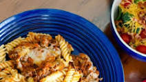 Easy Cheesy Rotini Pasta Bake Easy Cheesy Rotini Pasta Bake