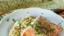 Pressure Cooker Salmon and Rice Pilaf {5 Minute Meal} Pressure Cooker Salmon and Rice Pilaf {5 Minute Meal}