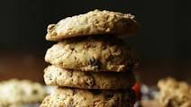Oatmeal Raisin Cookies (Gluten Free) Recipe | Bob's Red Mill Oatmeal Raisin Cookies (Gluten Free) Recipe | Bob's Red Mill