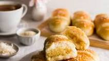Coconut Buns (Chinese Cocktail Buns) Coconut Buns (Chinese Cocktail Buns)