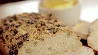 Gluten-free seeded white bread Gluten-free seeded white bread