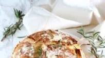 Rosemary & Green Olives No-Knead Bread Rosemary & Green Olives No-Knead Bread