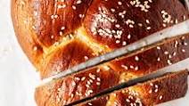 Vegan Tsoureki (Greek Easter Bread) Vegan Tsoureki (Greek Easter Bread)
