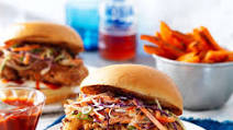 Gluten Free Fried Chicken Burgers with Sriracha Coleslaw Gluten Free Fried Chicken Burgers with Sriracha Coleslaw