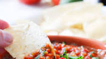 Homemade Salsa Recipe (5 Minutes!) Homemade Salsa Recipe (5 Minutes!)