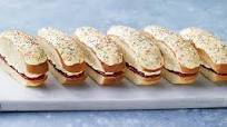 Paul Hollywood’s Iced Buns Paul Hollywood’s Iced Buns