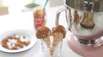 Biscoff Ice Cream with KitchenAid Biscoff Ice Cream with KitchenAid
