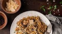 10+ One-Pot Vegetarian Meals, Including Gourmet Truffle Mushroom Risotto 10+ One-Pot Vegetarian Meals, Including Gourmet Truffle Mushroom Risotto