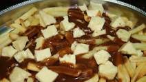 Recipe: The national dish of Canada – Poutine Recipe: The national dish of Canada – Poutine