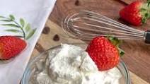 Easy 5-Minute Keto Whipped Cream Recipe (Made with Swerve) Easy 5-Minute Keto Whipped Cream Recipe (Made with Swerve)