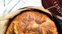 Dutch Oven Bread {No Knead!} Dutch Oven Bread {No Knead!}