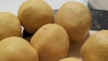 Besan Laddu Besan Laddu