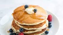 Easy Fluffy Pancakes from Scratch Easy Fluffy Pancakes from Scratch