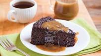 Gingerbread Cake with Sticky Toffee Date Sauce Gingerbread Cake with Sticky Toffee Date Sauce