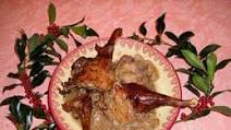 Medieval stuffed goose with a sauce with quince Medieval stuffed goose with a sauce with quince