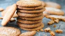 Crispy Gingersnap Cookies Crispy Gingersnap Cookies