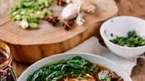 Braised Beef Noodle Soup (红烧牛肉面) Braised Beef Noodle Soup (红烧牛肉面)