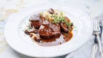 4 Delicious Recipes to Make with Pork Jowl 4 Delicious Recipes to Make with Pork Jowl