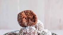 Coconut Date Balls Coconut Date Balls