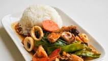 Seafood Stir-Fried in Thai Chili Paste (Nam Prik Pao) Seafood Stir-Fried in Thai Chili Paste (Nam Prik Pao)