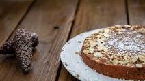 Brown Sugar Almond Sponge Cake Brown Sugar Almond Sponge Cake