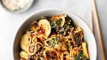 Spicy Sweet Chilli Veggie Noodles Spicy Sweet Chilli Veggie Noodles
