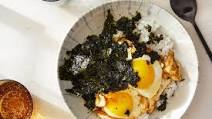 Gyeran Bap (Egg Rice) Gyeran Bap (Egg Rice)