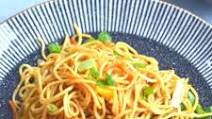 Vegetarian Hakka Noodles (Indo-Chinese Recipe) Vegetarian Hakka Noodles (Indo-Chinese Recipe)