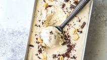 No-Churn Peanut Butter Chocolate Chunk Ice Cream No-Churn Peanut Butter Chocolate Chunk Ice Cream
