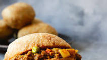 Vetkoek and Curried Mince Vetkoek and Curried Mince
