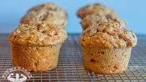 Low-GI Banana, Carrot & Oat Protein Muffins Low-GI Banana, Carrot & Oat Protein Muffins