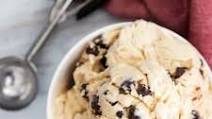 Coffee Chocolate Chip Ice Cream (Ice Cream Maker Not Needed) Coffee Chocolate Chip Ice Cream (Ice Cream Maker Not Needed)