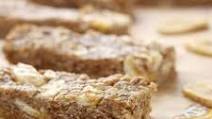 Peanut Butter Banana Chip Granola Bars Peanut Butter Banana Chip Granola Bars
