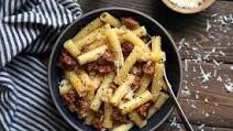 Pasta With White Sausage Sauce Pasta With White Sausage Sauce