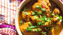 Indian chicken curry: the classical preparation in the most authentic way possible Indian chicken curry: the classical preparation in the most authentic way possible