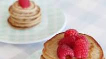 Healthy Banana And Oatmeal Pancakes For You And Your Dog! Healthy Banana And Oatmeal Pancakes For You And Your Dog!