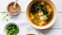 Easy Vegan Miso Soup Easy Vegan Miso Soup