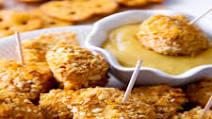 Pretzel Crusted Chicken Bites Pretzel Crusted Chicken Bites