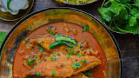 Pomfret fish curry (Bengali style) Pomfret fish curry (Bengali style)