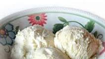 Vanilla Bean Ice Cream {French Style} Vanilla Bean Ice Cream {French Style}