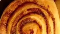 Cinnamon Rolls I Cinnamon Rolls I
