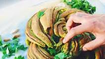 Green Braided Garlic Bread Green Braided Garlic Bread