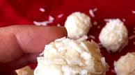 Healthy No-Bake Coconut Balls Healthy No-Bake Coconut Balls