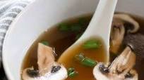 Hibachi Japanese Clear Soup Hibachi Japanese Clear Soup