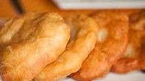 Bakes & Floats Bakes & Floats